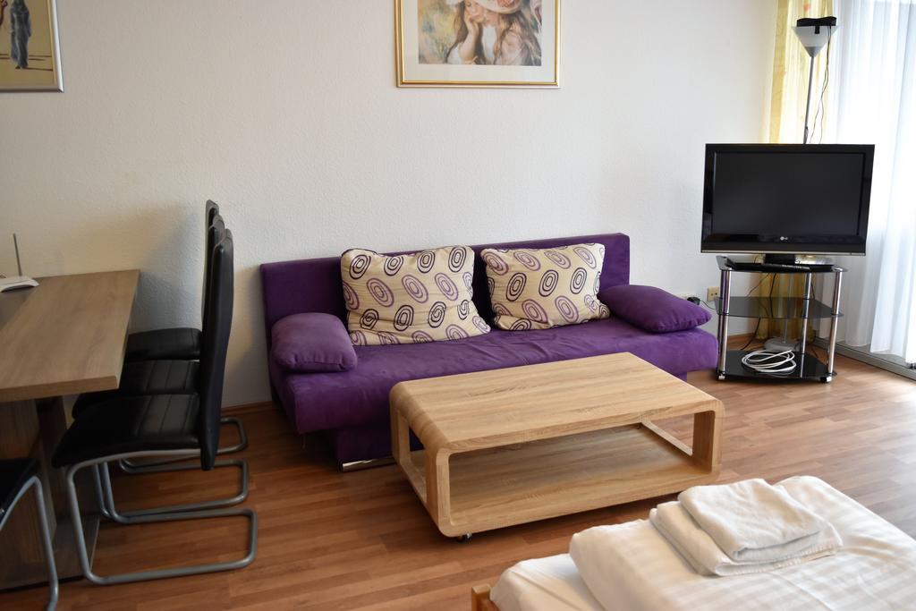 Work & Stay Neuss Luaran gambar